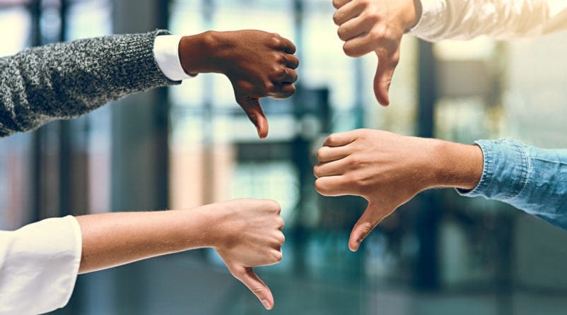 how to handle negative feedback